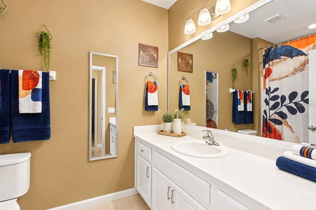 For Sale: $324,900 (3 beds, 2 baths, 1754 Square Feet)