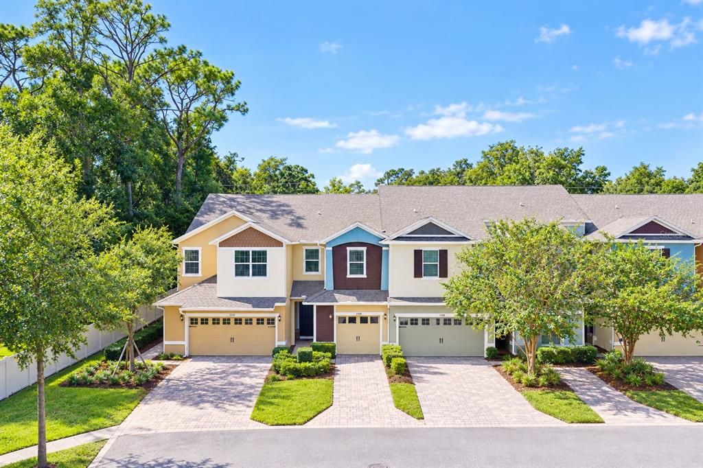 For Sale: $324,900 (3 beds, 2 baths, 1754 Square Feet)