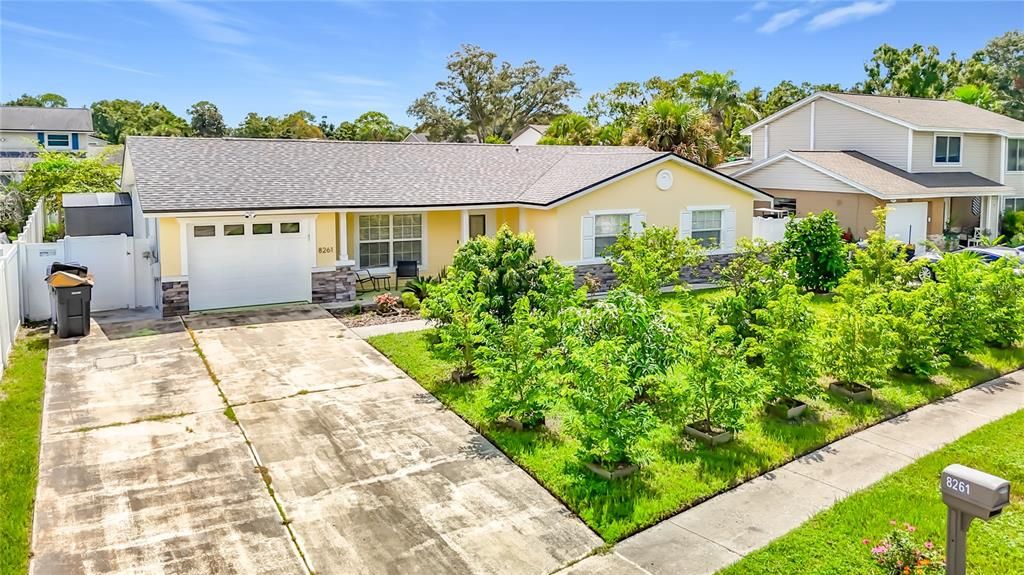 For Rent: $4,000 (3 beds, 2 baths, 1720 Square Feet)