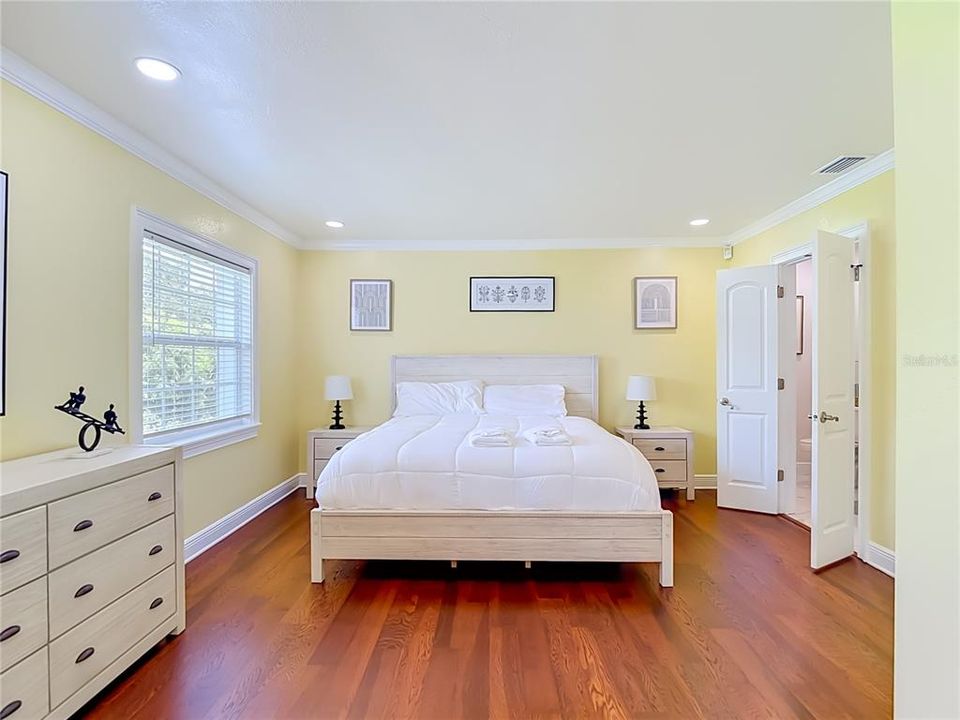 For Rent: $4,000 (3 beds, 2 baths, 1720 Square Feet)