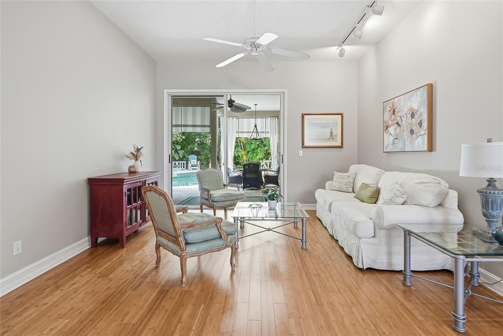 For Sale: $1,095,000 (4 beds, 3 baths, 2474 Square Feet)