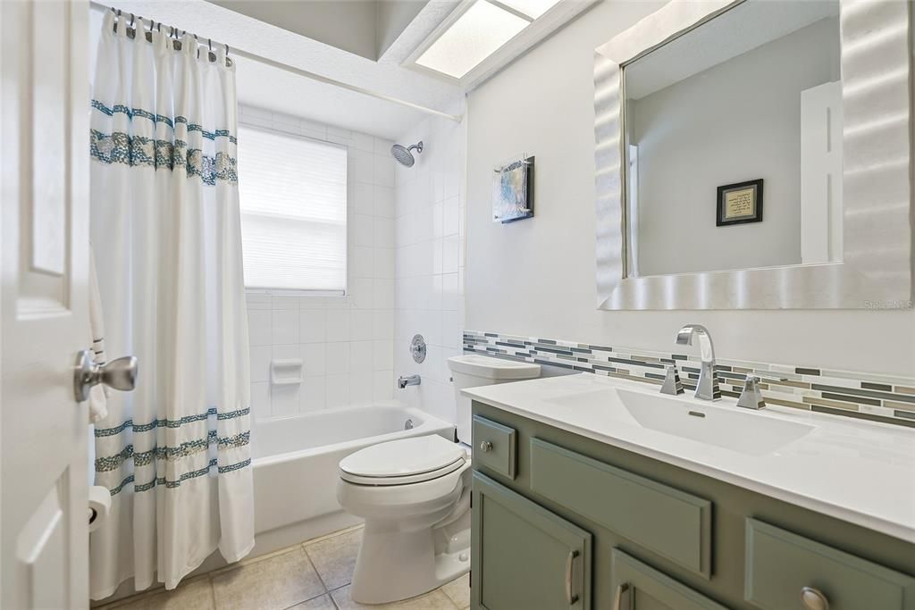 For Sale: $1,095,000 (4 beds, 3 baths, 2474 Square Feet)