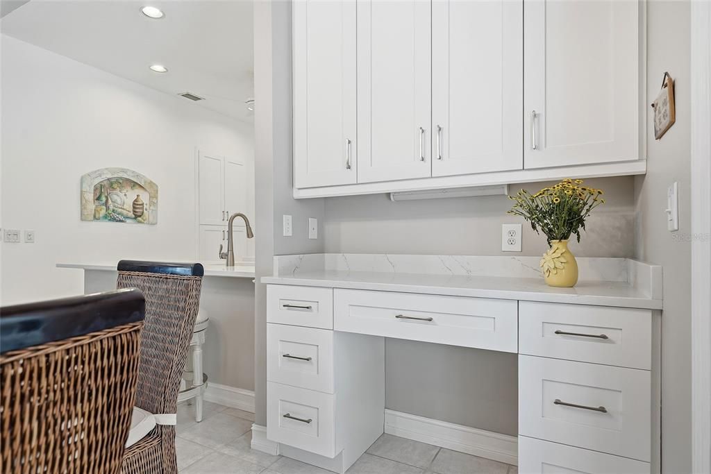 For Sale: $1,095,000 (4 beds, 3 baths, 2474 Square Feet)