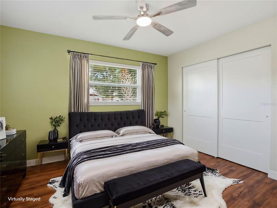 For Sale: $395,000 (2 beds, 1 baths, 1291 Square Feet)