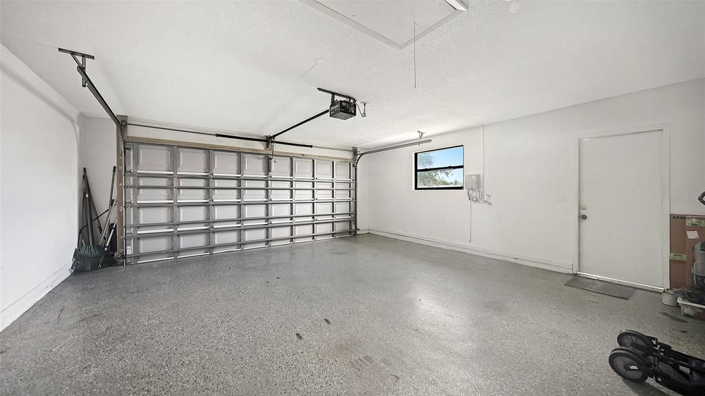 Active With Contract: $475,000 (3 beds, 2 baths, 1779 Square Feet)