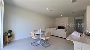 En Renta: $1,850 (3 camas, 2 baños, 1900 Pies cuadrados)
