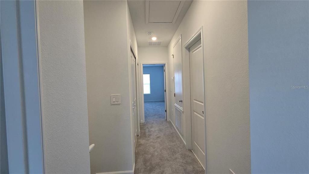 En Renta: $1,850 (3 camas, 2 baños, 1900 Pies cuadrados)