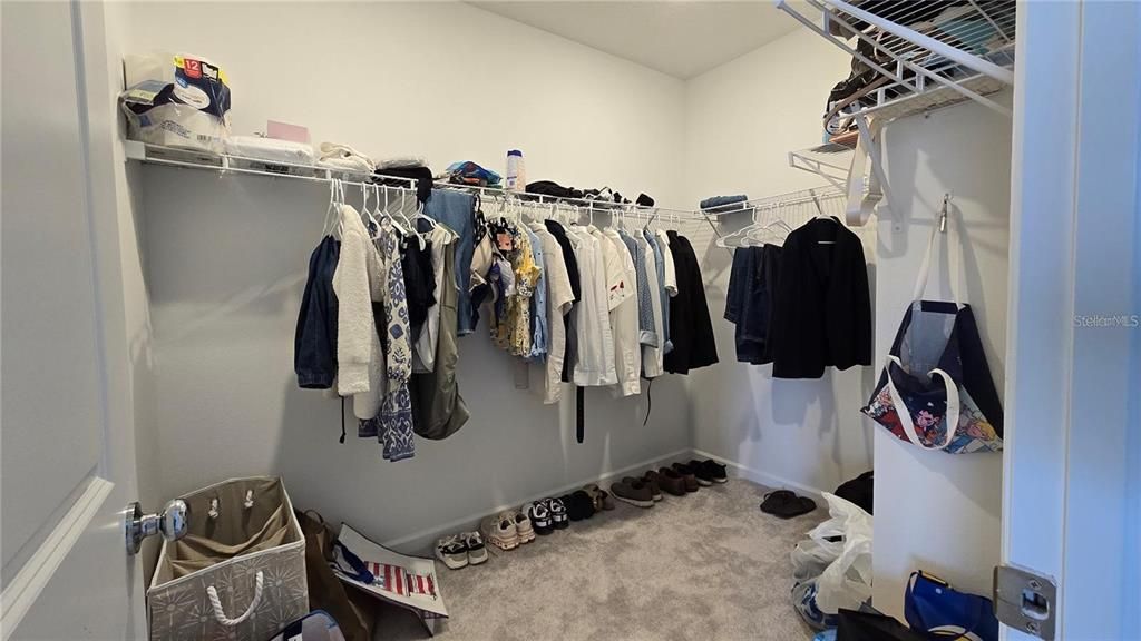 En Renta: $1,850 (3 camas, 2 baños, 1900 Pies cuadrados)