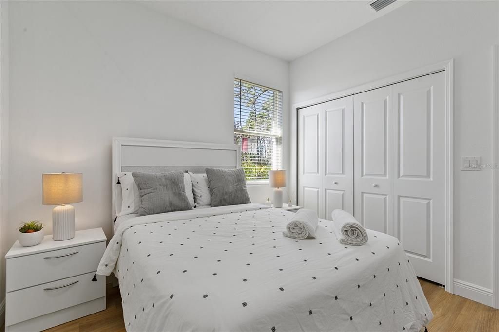 En Venta: $365,000 (4 camas, 2 baños, 1636 Pies cuadrados)
