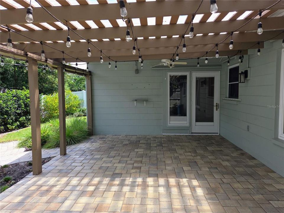 For Rent: $2,900 (3 beds, 2 baths, 1532 Square Feet)