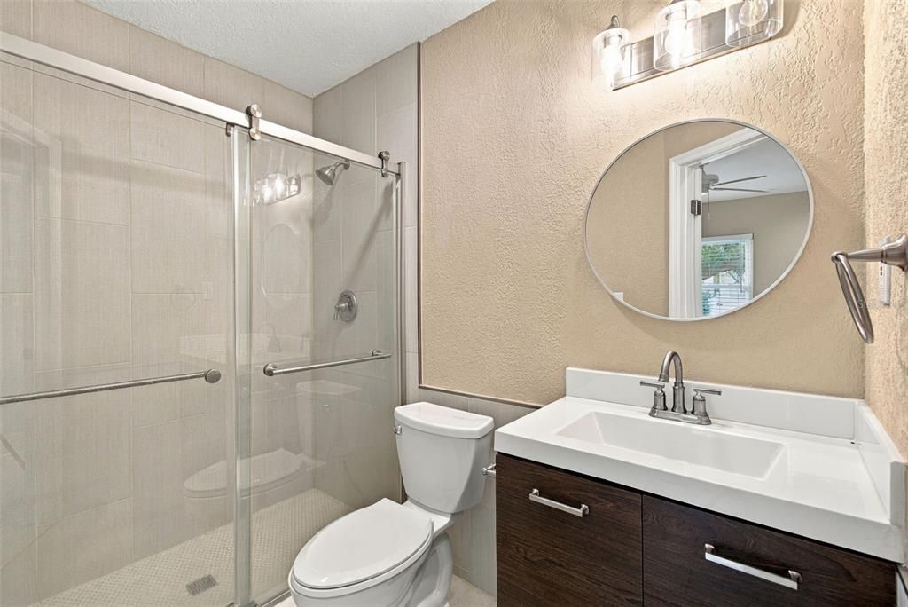 For Sale: $420,000 (2 beds, 2 baths, 1014 Square Feet)
