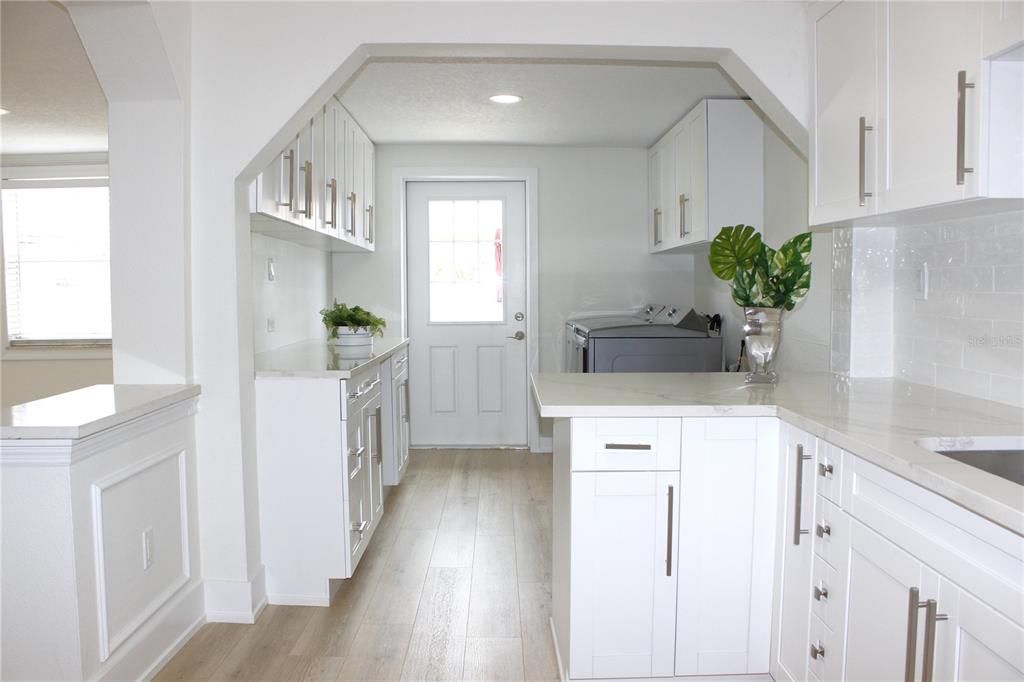 En Venta: $479,900 (3 camas, 2 baños, 1681 Pies cuadrados)
