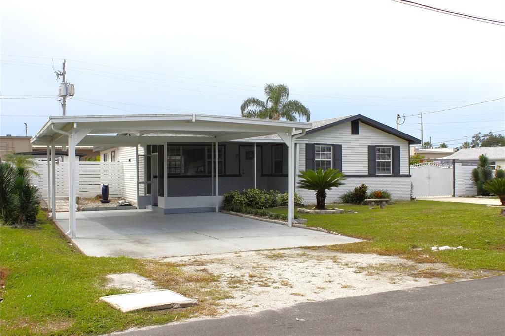 En Venta: $479,900 (3 camas, 2 baños, 1681 Pies cuadrados)