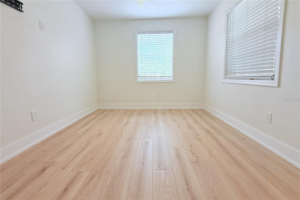 En Venta: $479,900 (3 camas, 2 baños, 1681 Pies cuadrados)