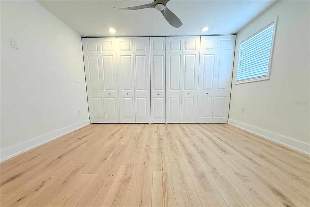 En Venta: $479,900 (3 camas, 2 baños, 1681 Pies cuadrados)