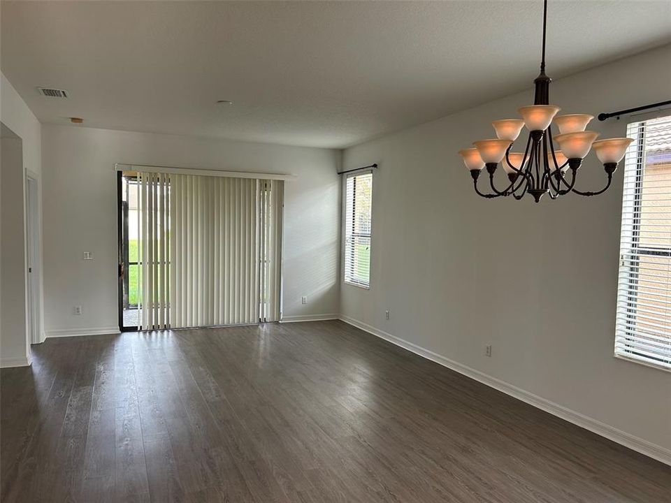 В аренду: $2,300 (3 спален, 2 ванн, 1616 Квадратных фут)