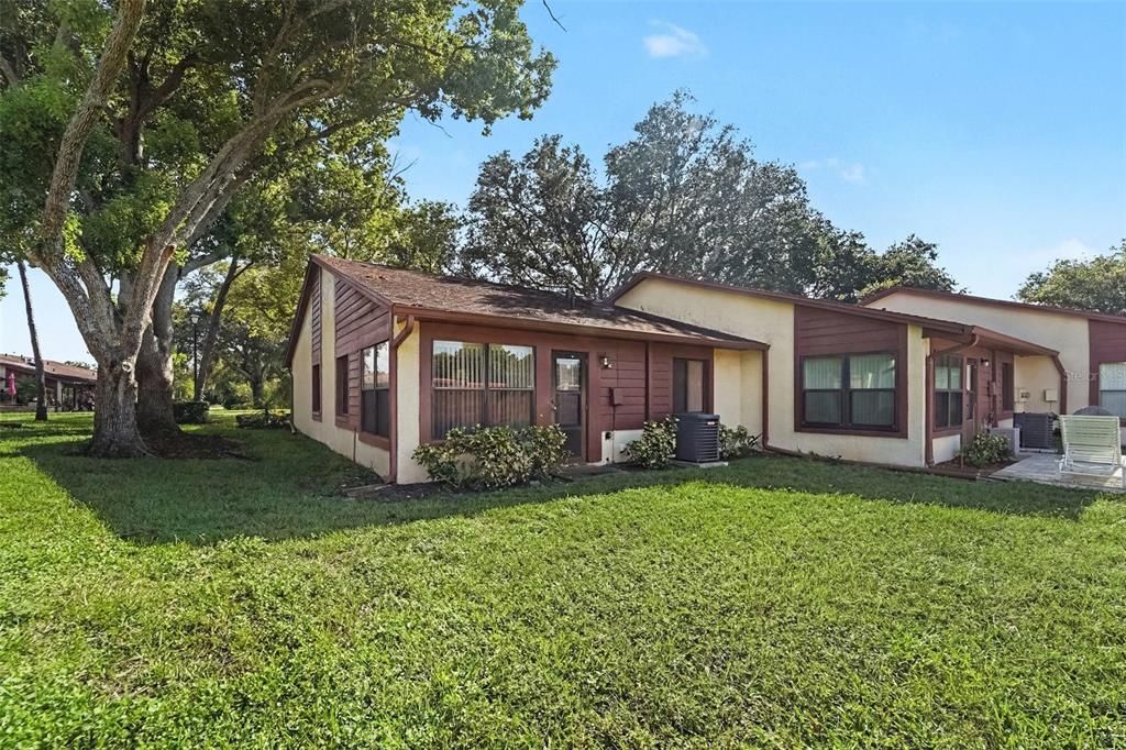 En Venta: $129,000 (2 camas, 2 baños, 1079 Pies cuadrados)