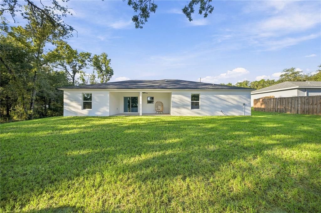 For Sale: $305,000 (3 beds, 2 baths, 1606 Square Feet)