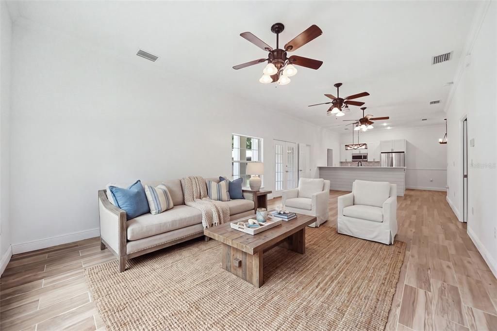 For Sale: $849,900 (5 beds, 5 baths, 2982 Square Feet)