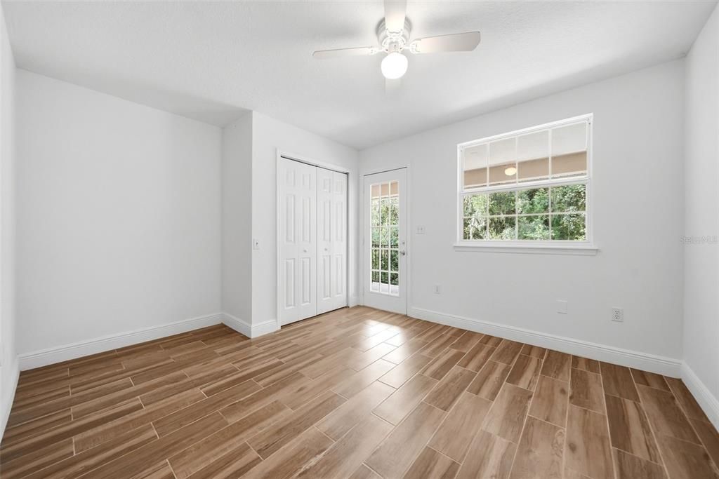 For Sale: $849,900 (5 beds, 5 baths, 2982 Square Feet)