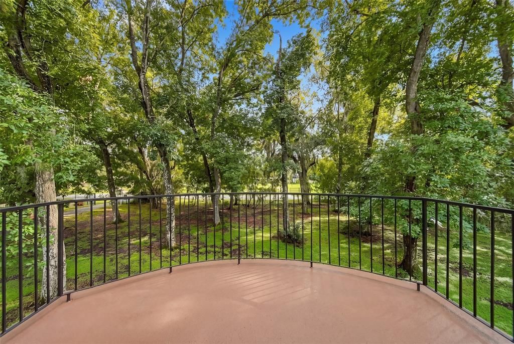 For Sale: $849,900 (5 beds, 5 baths, 2982 Square Feet)