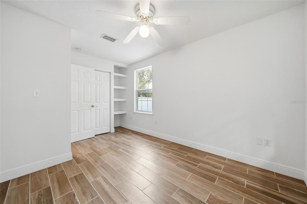 For Sale: $849,900 (5 beds, 5 baths, 2982 Square Feet)