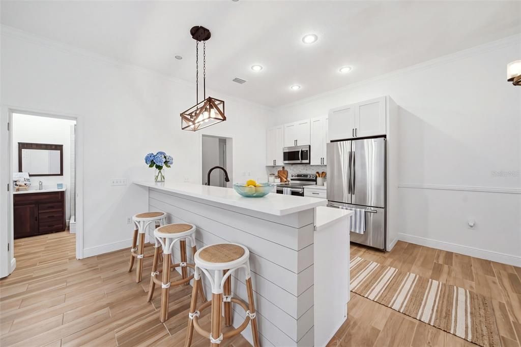 For Sale: $849,900 (5 beds, 5 baths, 2982 Square Feet)