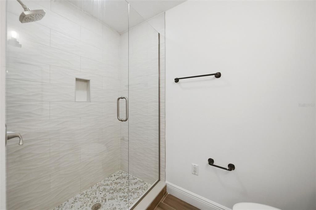 For Sale: $849,900 (5 beds, 5 baths, 2982 Square Feet)