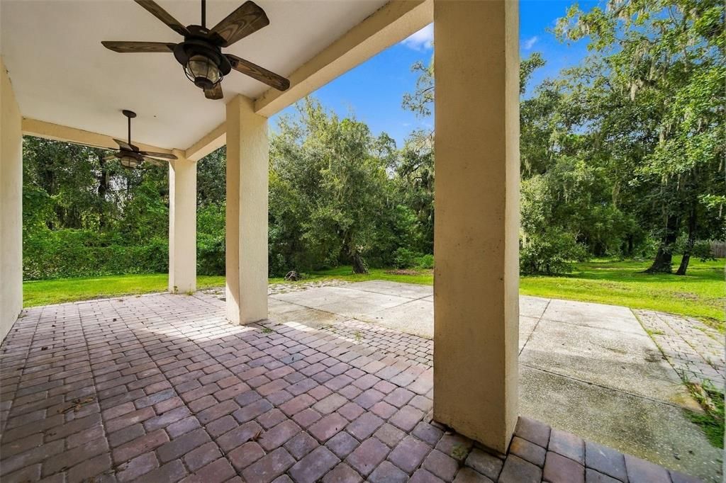 For Sale: $849,900 (5 beds, 5 baths, 2982 Square Feet)