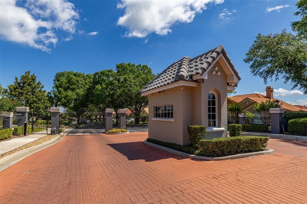For Sale: $630,000 (4 beds, 3 baths, 2453 Square Feet)