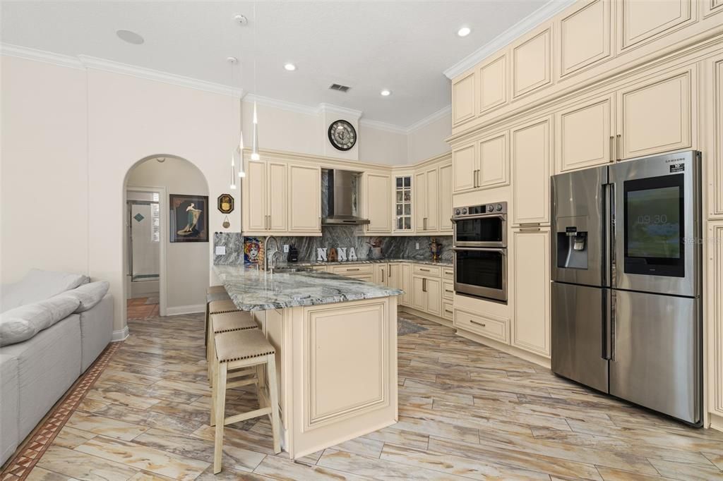 For Sale: $630,000 (4 beds, 3 baths, 2453 Square Feet)