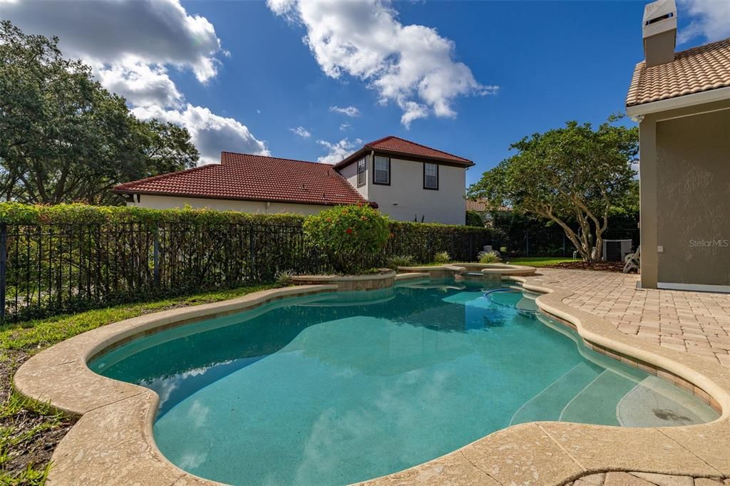 For Sale: $630,000 (4 beds, 3 baths, 2453 Square Feet)
