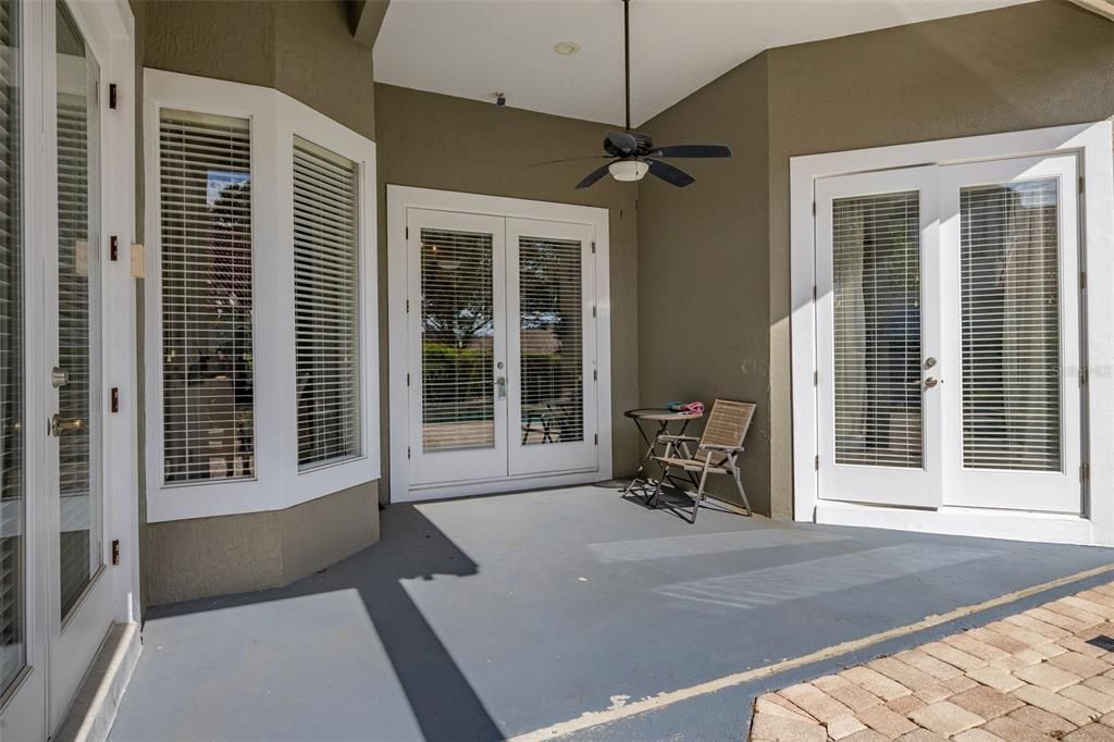 For Sale: $630,000 (4 beds, 3 baths, 2453 Square Feet)