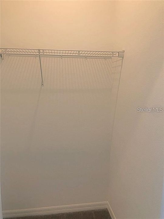 На продажу: $399,000 (4 спален, 2 ванн, 2004 Квадратных фут)