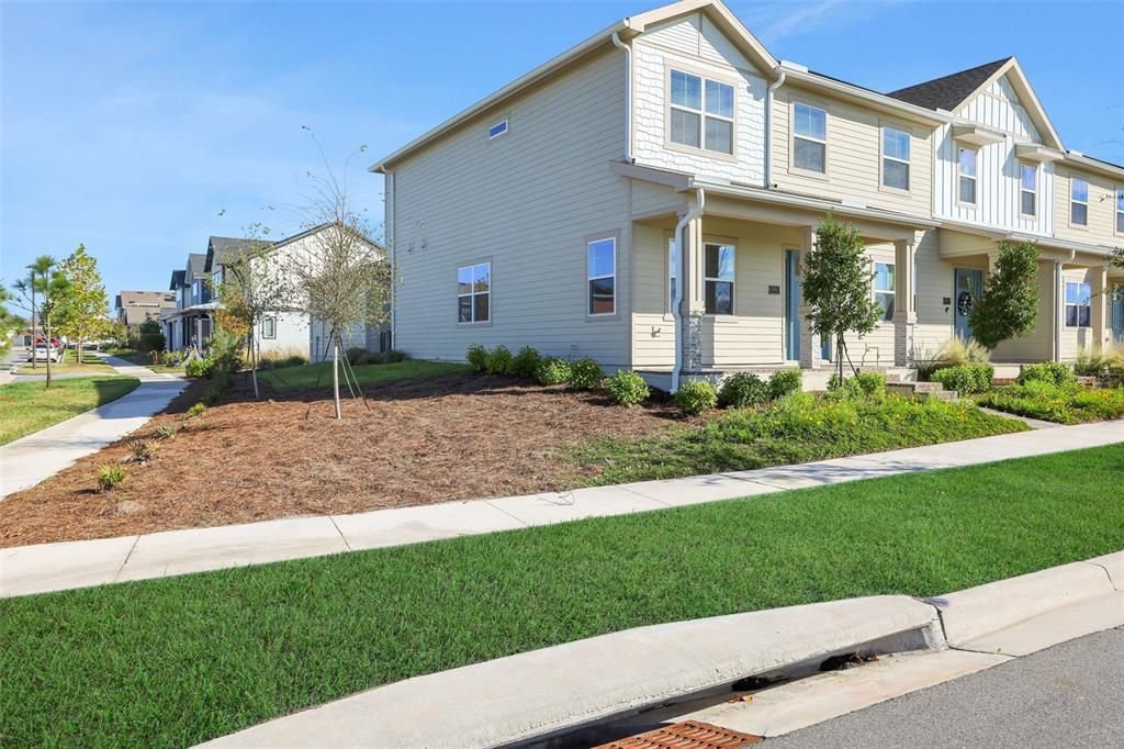 Activo con contrato: $359,990 (3 camas, 2 baños, 1764 Pies cuadrados)