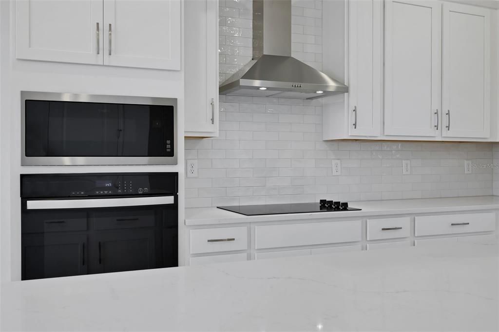 Activo con contrato: $359,990 (3 camas, 2 baños, 1764 Pies cuadrados)