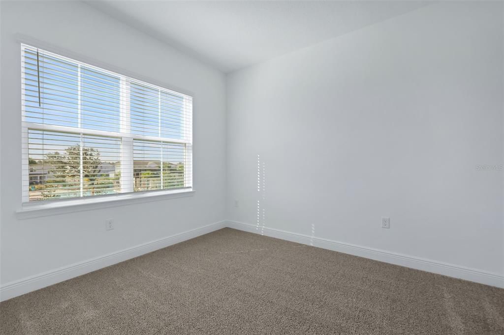 Activo con contrato: $359,990 (3 camas, 2 baños, 1764 Pies cuadrados)