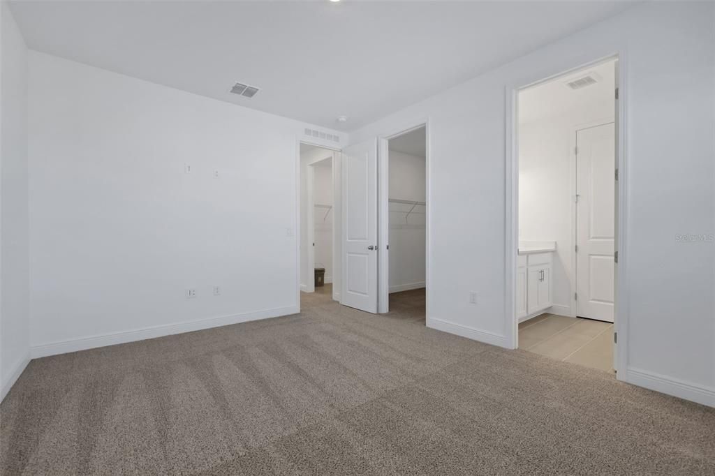 Activo con contrato: $359,990 (3 camas, 2 baños, 1764 Pies cuadrados)