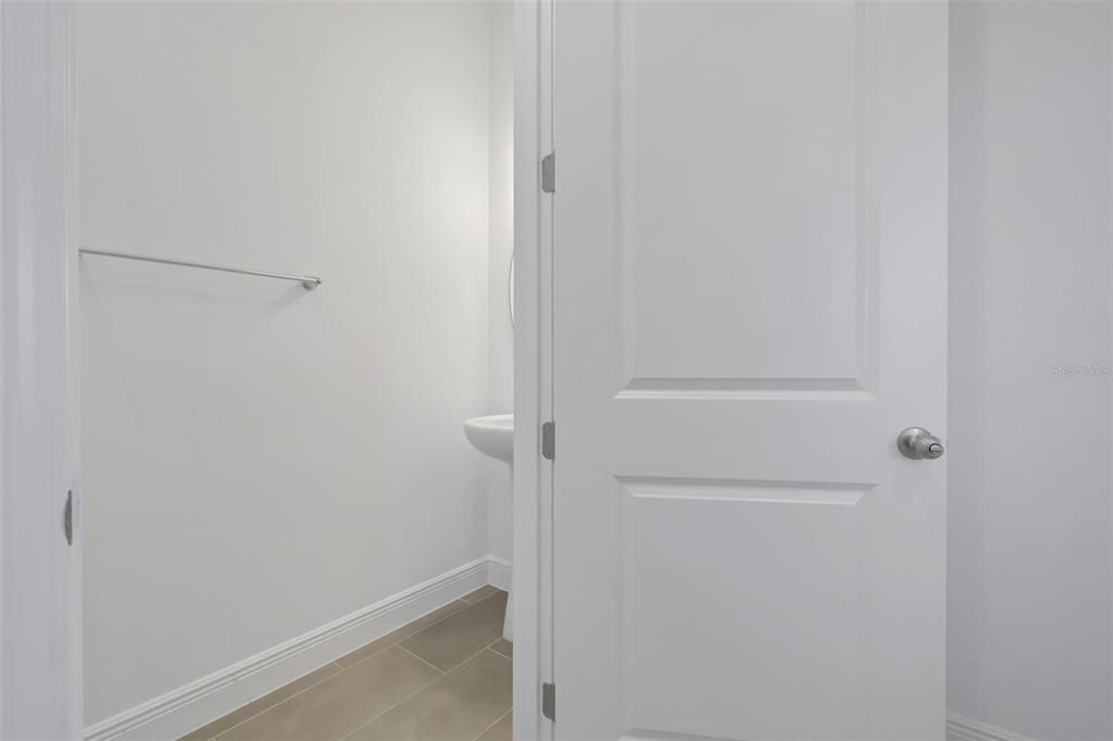 Activo con contrato: $359,990 (3 camas, 2 baños, 1764 Pies cuadrados)