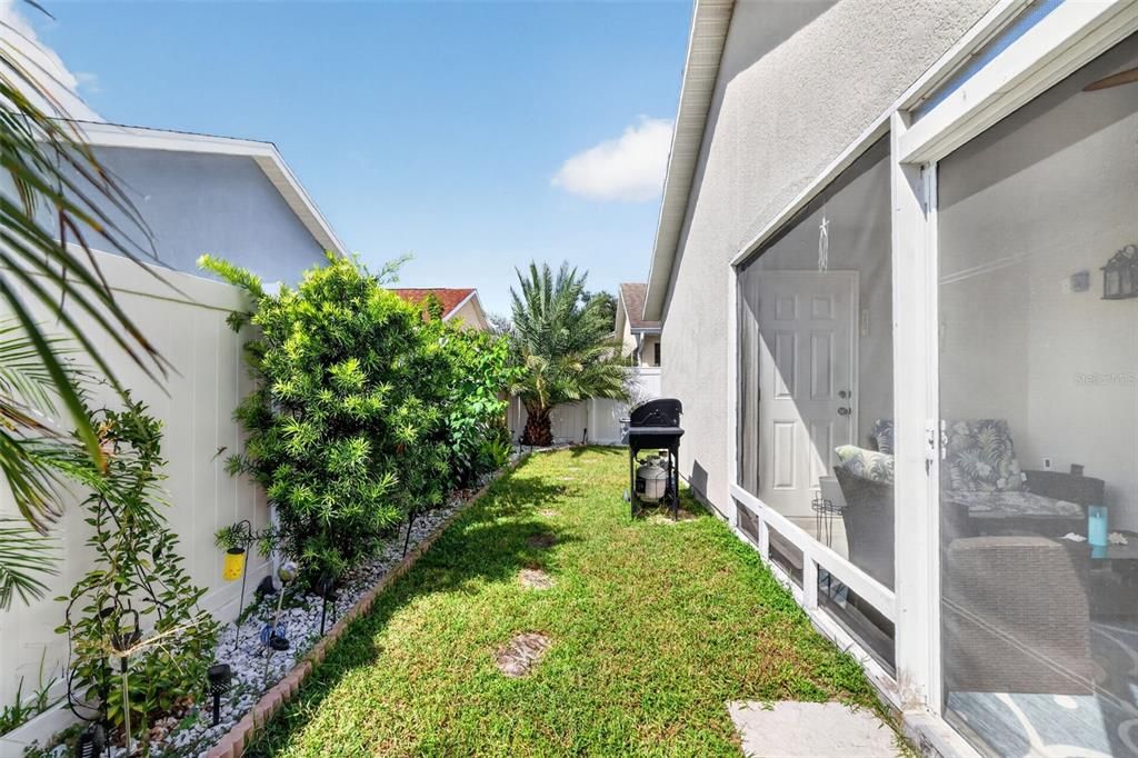 For Sale: $263,000 (3 beds, 2 baths, 1426 Square Feet)