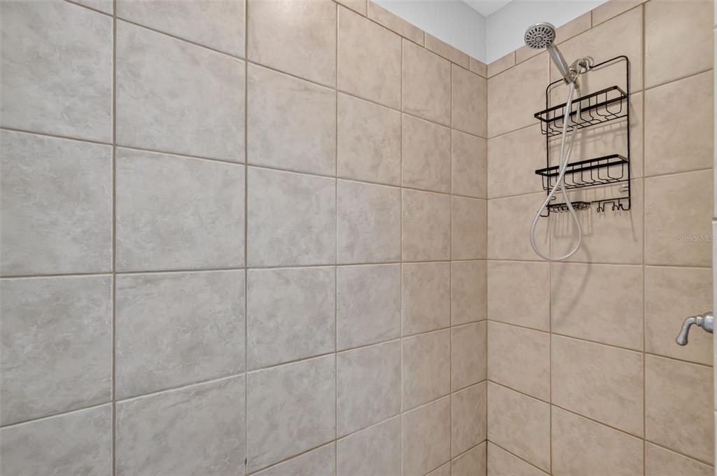 For Sale: $263,000 (3 beds, 2 baths, 1426 Square Feet)
