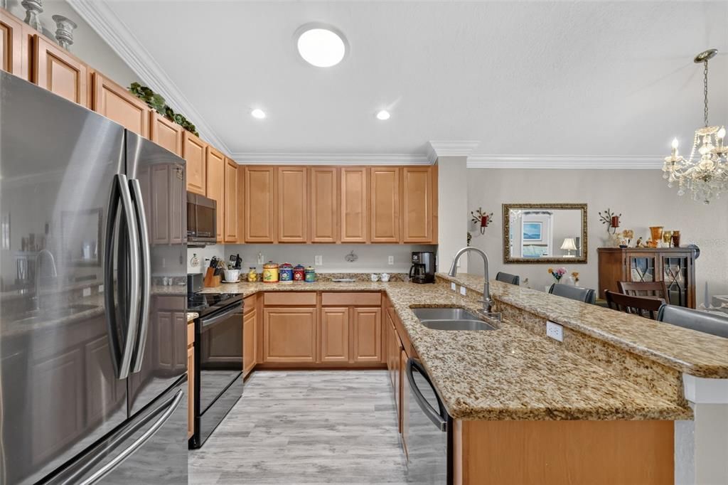For Sale: $263,000 (3 beds, 2 baths, 1426 Square Feet)