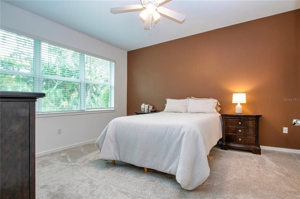 For Sale: $422,000 (2 beds, 2 baths, 1563 Square Feet)