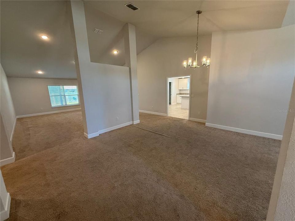 For Sale: $374,000 (4 beds, 3 baths, 3000 Square Feet)