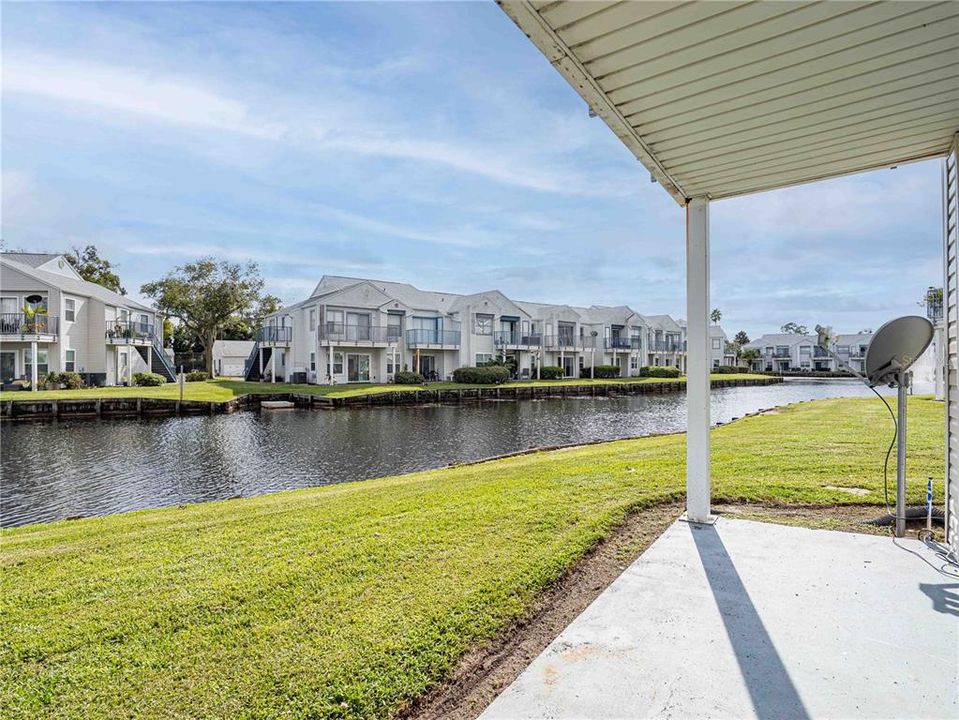 For Sale: $129,990 (2 beds, 2 baths, 930 Square Feet)