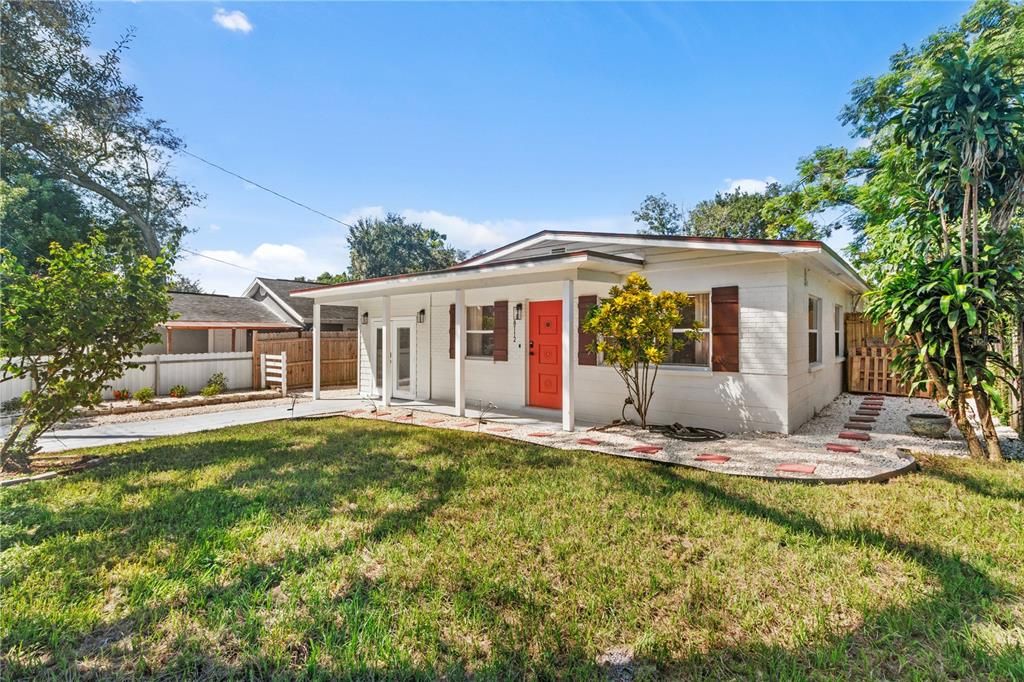 For Sale: $338,900 (4 beds, 2 baths, 1548 Square Feet)