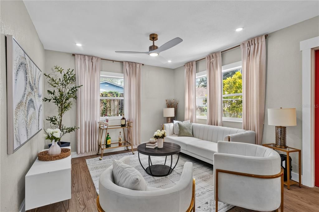 For Sale: $338,900 (4 beds, 2 baths, 1548 Square Feet)