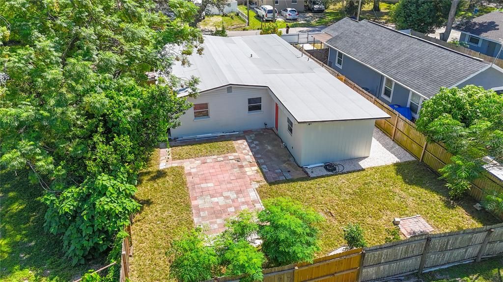 For Sale: $338,900 (4 beds, 2 baths, 1548 Square Feet)