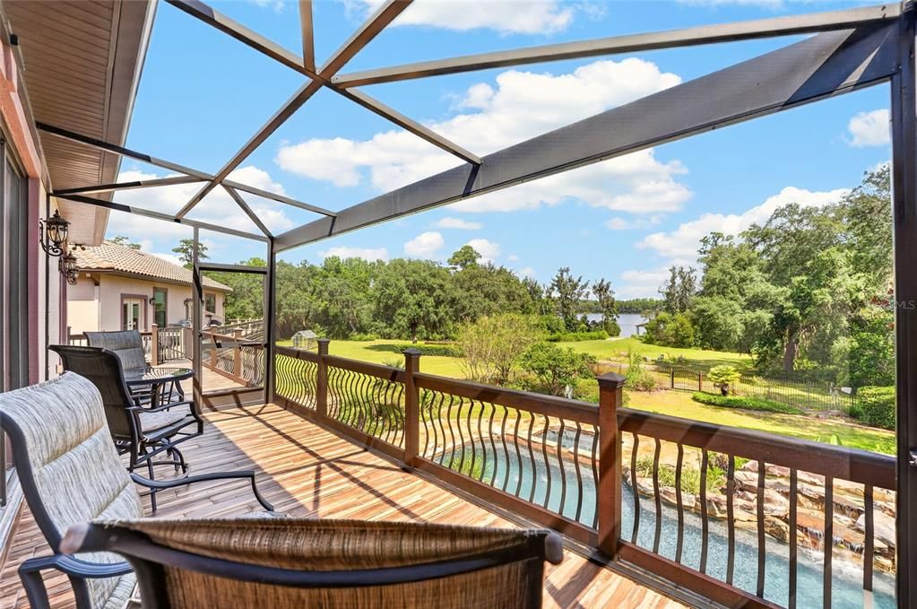For Sale: $2,590,500 (6 beds, 5 baths, 6780 Square Feet)