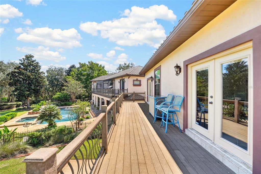For Sale: $2,590,500 (6 beds, 5 baths, 6780 Square Feet)